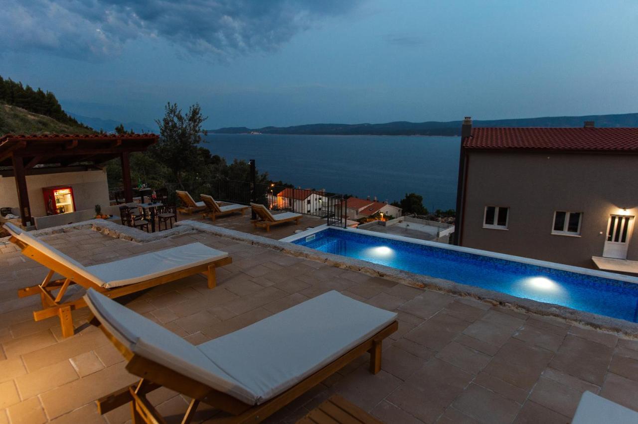 Exclusive Villa Almissa With Swimming Pool And Sea View Lokva Rogoznica Exterior photo
