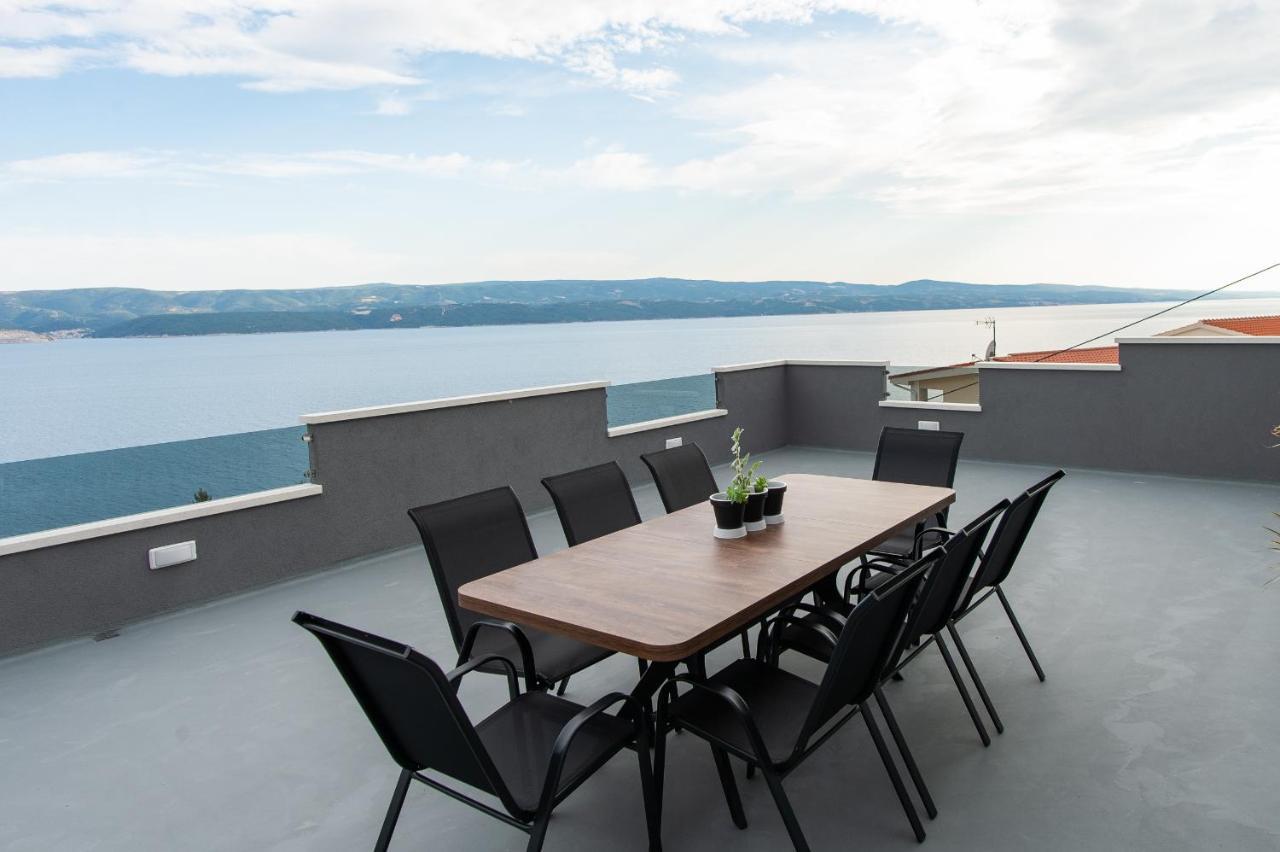 Exclusive Villa Almissa With Swimming Pool And Sea View Lokva Rogoznica Exterior photo